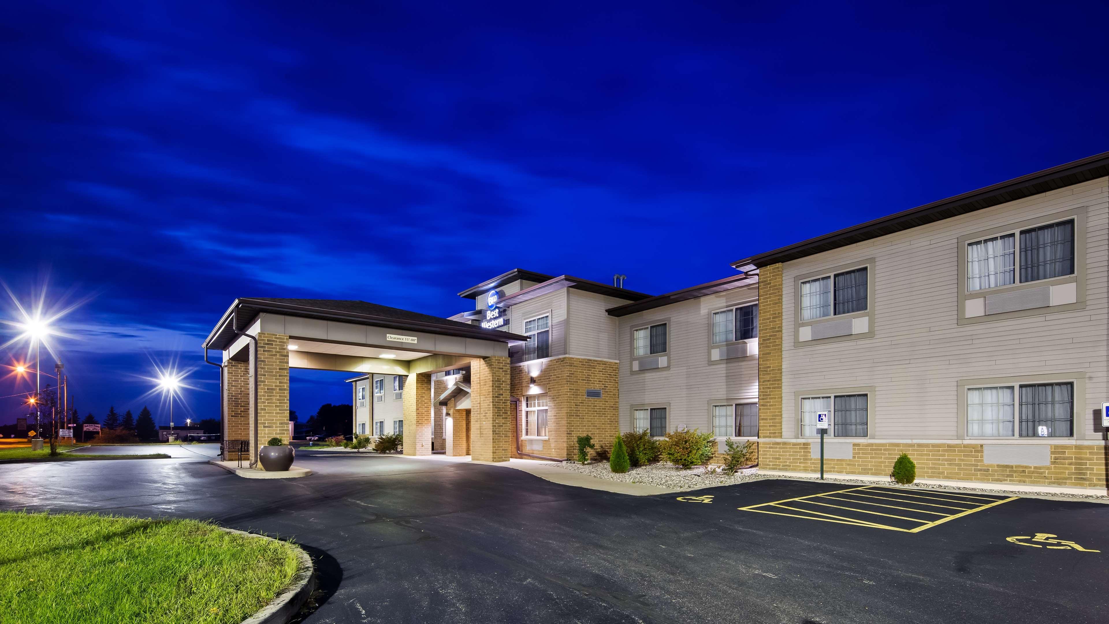 Best Western Plover-Stevens Point Hotel & Conference Center Exterior photo